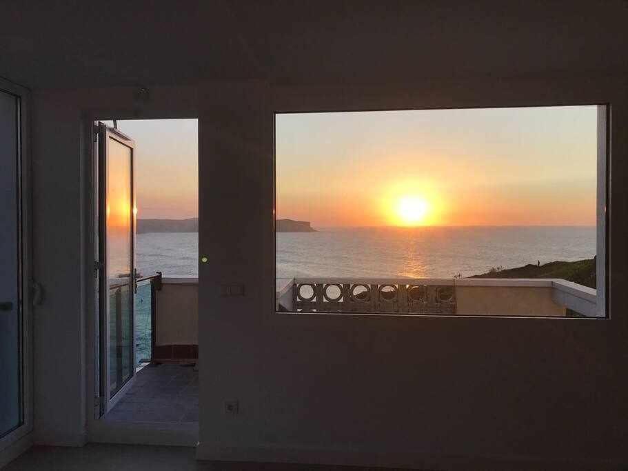 Apartamento Sunset Con Vistas Playa De Los Locos Suances Exteriör bild